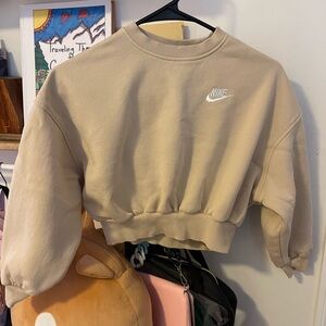 Nike sweatshirt
